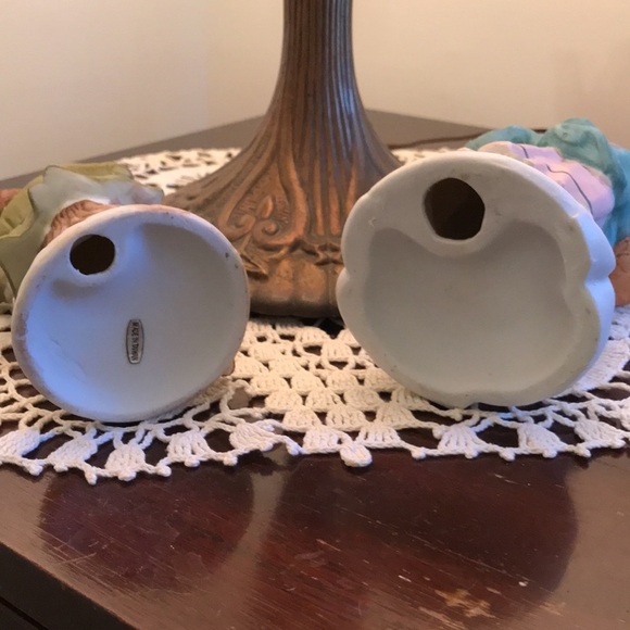 Vintage Man and Woman Figurines - Picture 5 of 5